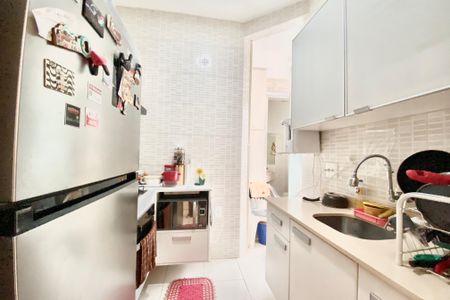 Apartamento à venda com 80m², 2 quartos e sem vaga Apartamento à venda com 80m², 2 quartos e sem vagaCozinha