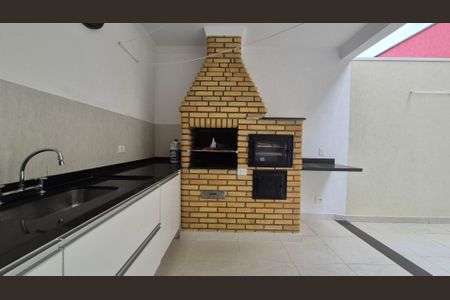 Casa à venda com 208m², 2 quartos e 2 vagas Casa à venda com 208m², 2 quartos e 2 vagasÁrea externa