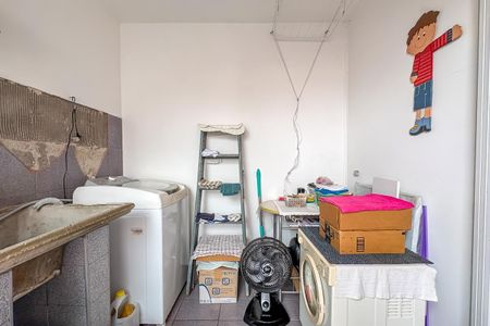Casa à venda com 104m², 2 quartos e 2 vagas Casa à venda com 104m², 2 quartos e 2 vagasÁrea de Serviço