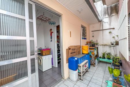 Casa à venda com 104m², 2 quartos e 2 vagas Casa à venda com 104m², 2 quartos e 2 vagasÁrea de Serviço