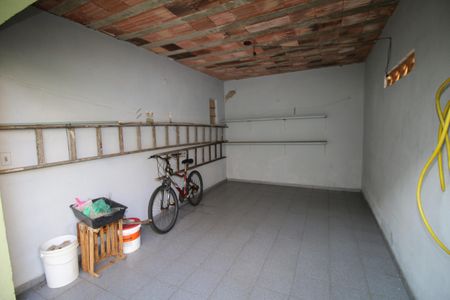 Casa à venda com 310m², 5 quartos e 3 vagasGaragem