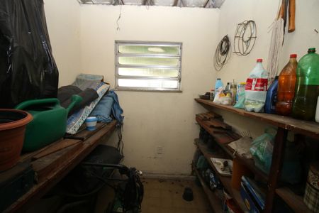 Casa à venda com 310m², 5 quartos e 3 vagasQuarto de Serviço