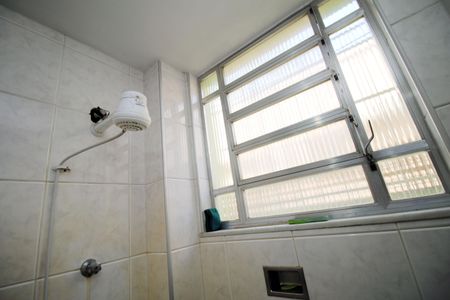 Casa à venda com 310m², 5 quartos e 3 vagasBanheiro Social 2