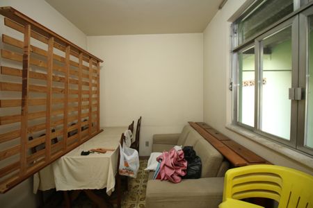 Casa à venda com 310m², 5 quartos e 3 vagasQuarto 3