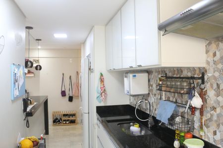 Apartamento à venda com 71m², 2 quartos e 1 vagaCozinha