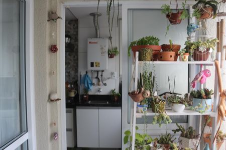 Apartamento à venda com 71m², 2 quartos e 1 vagaSacada da Sala