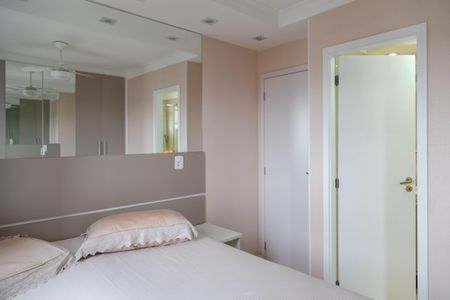 Apartamento para alugar com 61m², 2 quartos e 1 vaga Apartamento para alugar com 61m², 2 quartos e 1 vagaSuíte