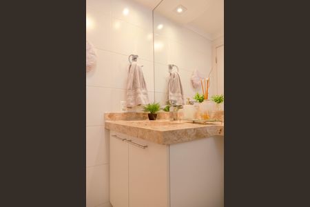 Apartamento para alugar com 61m², 2 quartos e 1 vaga Apartamento para alugar com 61m², 2 quartos e 1 vagaBanheiro