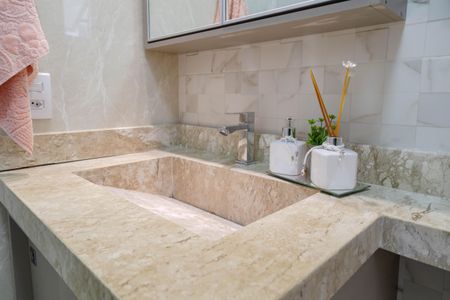 Apartamento para alugar com 61m², 2 quartos e 1 vaga Apartamento para alugar com 61m², 2 quartos e 1 vagaBanheiro da Suíte