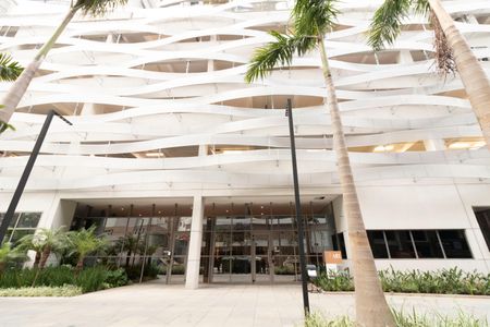 Apartamento à venda com 32m², 1 quarto e sem vaga Apartamento à venda com 32m², 1 quarto e sem vagaFachada