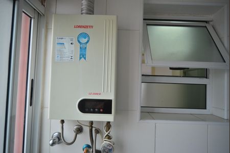 Apartamento à venda com 58m², 3 quartos e 1 vagaÁrea de Serviço