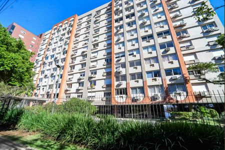 Apartamento à venda com 140m², 3 quartos e 2 vagas Apartamento à venda com 140m², 3 quartos e 2 vagasFachada