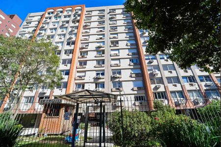 Apartamento à venda com 140m², 3 quartos e 2 vagas Apartamento à venda com 140m², 3 quartos e 2 vagasFachada