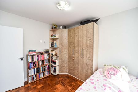 Apartamento à venda com 140m², 3 quartos e 2 vagas Apartamento à venda com 140m², 3 quartos e 2 vagasQuarto 2