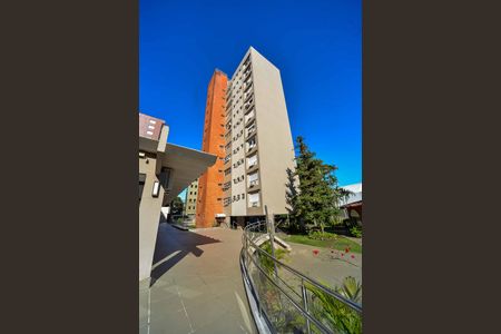 Apartamento à venda com 140m², 3 quartos e 2 vagas Apartamento à venda com 140m², 3 quartos e 2 vagasFachada