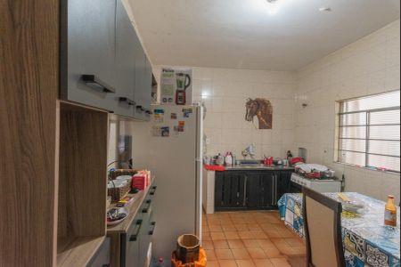 Casa à venda com 100m², 2 quartos e 2 vagasCozinha