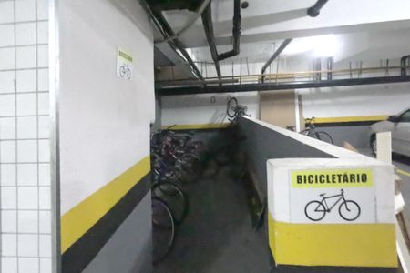 Apartamento para alugar com 202m², 4 quartos e 2 vagasÁrea Comum - Bicicletário