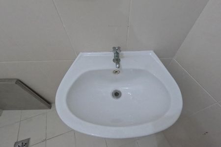 Apartamento para alugar com 202m², 4 quartos e 2 vagasBanheiro de Serviço