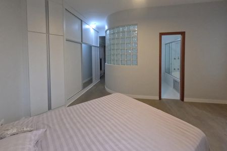 Apartamento para alugar com 202m², 4 quartos e 2 vagasSuíte 2