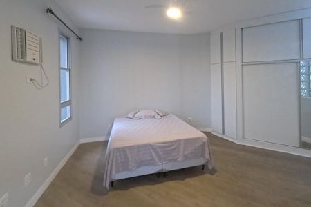 Apartamento para alugar com 202m², 4 quartos e 2 vagasSuíte 2