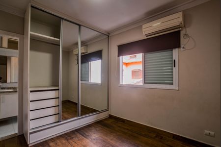 Casa à venda com 204m², 4 quartos e 4 vagas Casa à venda com 204m², 4 quartos e 4 vagasSuíte 1