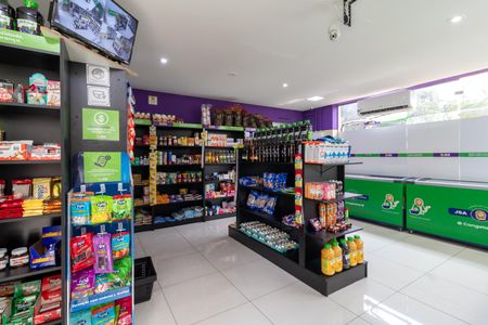 Apartamento à venda com 72m², 3 quartos e 1 vagaÁrea comum - Mercado 24h