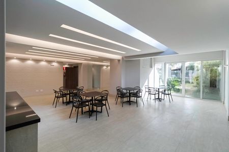 Apartamento à venda com 245m², 4 quartos e 4 vagasÁrea comum - Salão de festas