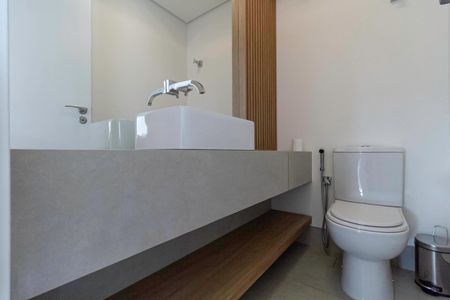 Apartamento à venda com 245m², 4 quartos e 4 vagasLavabo