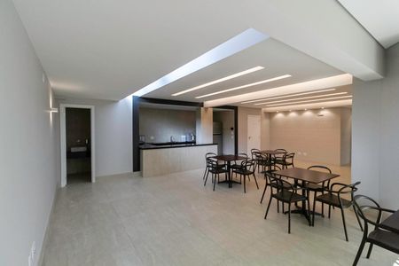 Apartamento à venda com 245m², 4 quartos e 4 vagasÁrea comum - Salão de festas