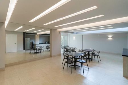 Apartamento à venda com 245m², 4 quartos e 4 vagasÁrea comum - Salão de festas