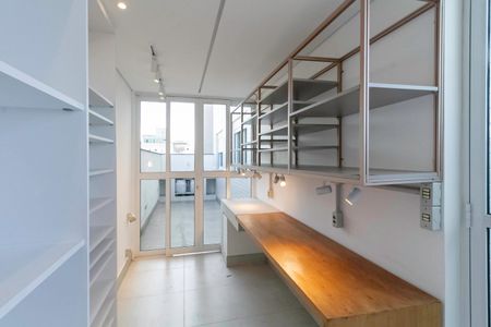 Apartamento à venda com 245m², 4 quartos e 4 vagasÁrea Externa