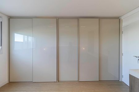 Apartamento à venda com 245m², 4 quartos e 4 vagasSuíte 2