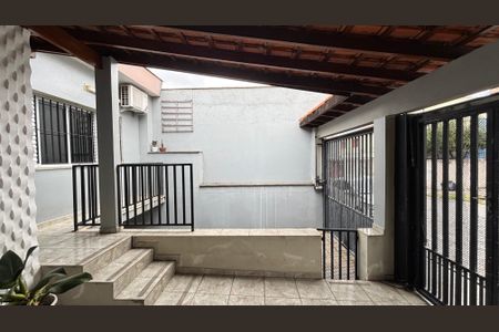 Casa à venda com 263m², 4 quartos e 4 vagas Casa à venda com 263m², 4 quartos e 4 vagasGaragem