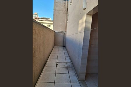 Casa à venda com 181m², 3 quartos e 4 vagas Casa à venda com 181m², 3 quartos e 4 vagasÁrea de Serviço