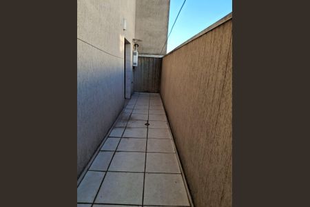 Casa à venda com 181m², 3 quartos e 4 vagas Casa à venda com 181m², 3 quartos e 4 vagasÁrea de Serviço