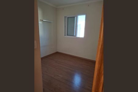 Casa à venda com 181m², 3 quartos e 4 vagas Casa à venda com 181m², 3 quartos e 4 vagasQuarto 2