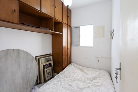 Casa à venda com 160m², 3 quartos e 3 vagas Casa à venda com 160m², 3 quartos e 3 vagasQuarto 2