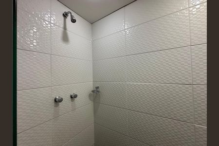 Studio para alugar com 42m², 1 quarto e 1 vaga Studio para alugar com 42m², 1 quarto e 1 vagaBanheiro