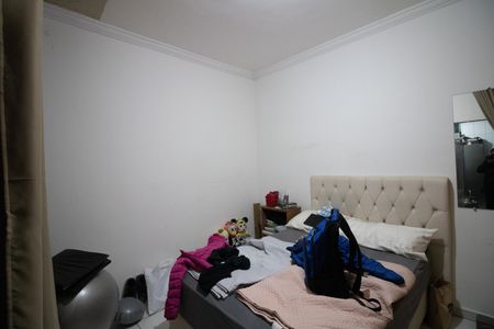 Casa à venda com 175m², 5 quartos e 3 vagas Casa à venda com 175m², 5 quartos e 3 vagasQuarto 1