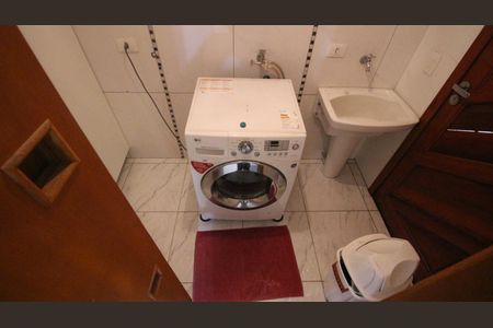 Casa à venda com 245m², 4 quartos e 6 vagasÁrea de Serviço