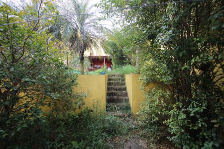 Casa à venda com 245m², 4 quartos e 6 vagasQuintal