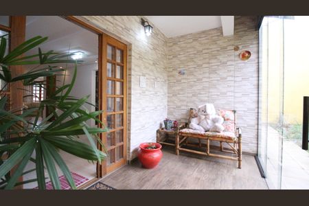 Casa à venda com 245m², 4 quartos e 6 vagasQuintal