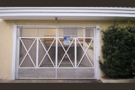 Casa à venda com 245m², 4 quartos e 6 vagasPlaca