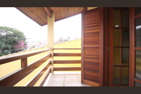 Casa à venda com 245m², 4 quartos e 6 vagasVaranda do Quarto 3