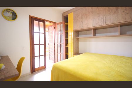 Casa à venda com 245m², 4 quartos e 6 vagasQuarto 3