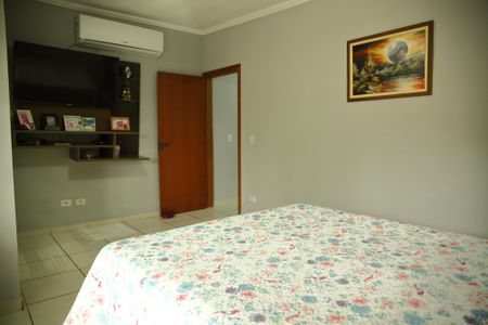 Casa para alugar com 200m², 3 quartos e 2 vagasSuíte 2