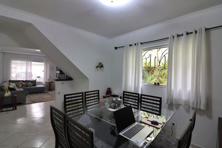 Casa à venda com 165m², 3 quartos e 2 vagasSala de Jantar