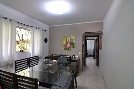 Casa à venda com 165m², 3 quartos e 2 vagasSala de Jantar