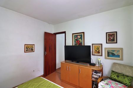 Casa à venda com 165m², 3 quartos e 2 vagasSuíte