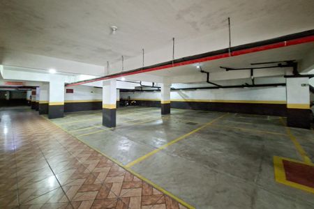 Apartamento para alugar com 114m², 3 quartos e 1 vaga Apartamento para alugar com 114m², 3 quartos e 1 vagaGaragem